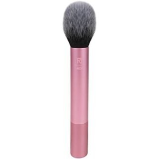 Real Techniques Ultra Plush Blush Makeup Brush, For Loose, Cream, or Pressed Blush, Rosy Glow Cheeks, Fluffy Powder Brush, Aluminum Ferrules, Synthetic Bristles, Vegan and Cruelty Free, 1 Count